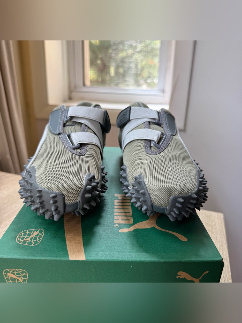 New Puma Mostro Sneakers Lux Army Green Glacial Gray Womens US 7.5 - Picture 3 of 12